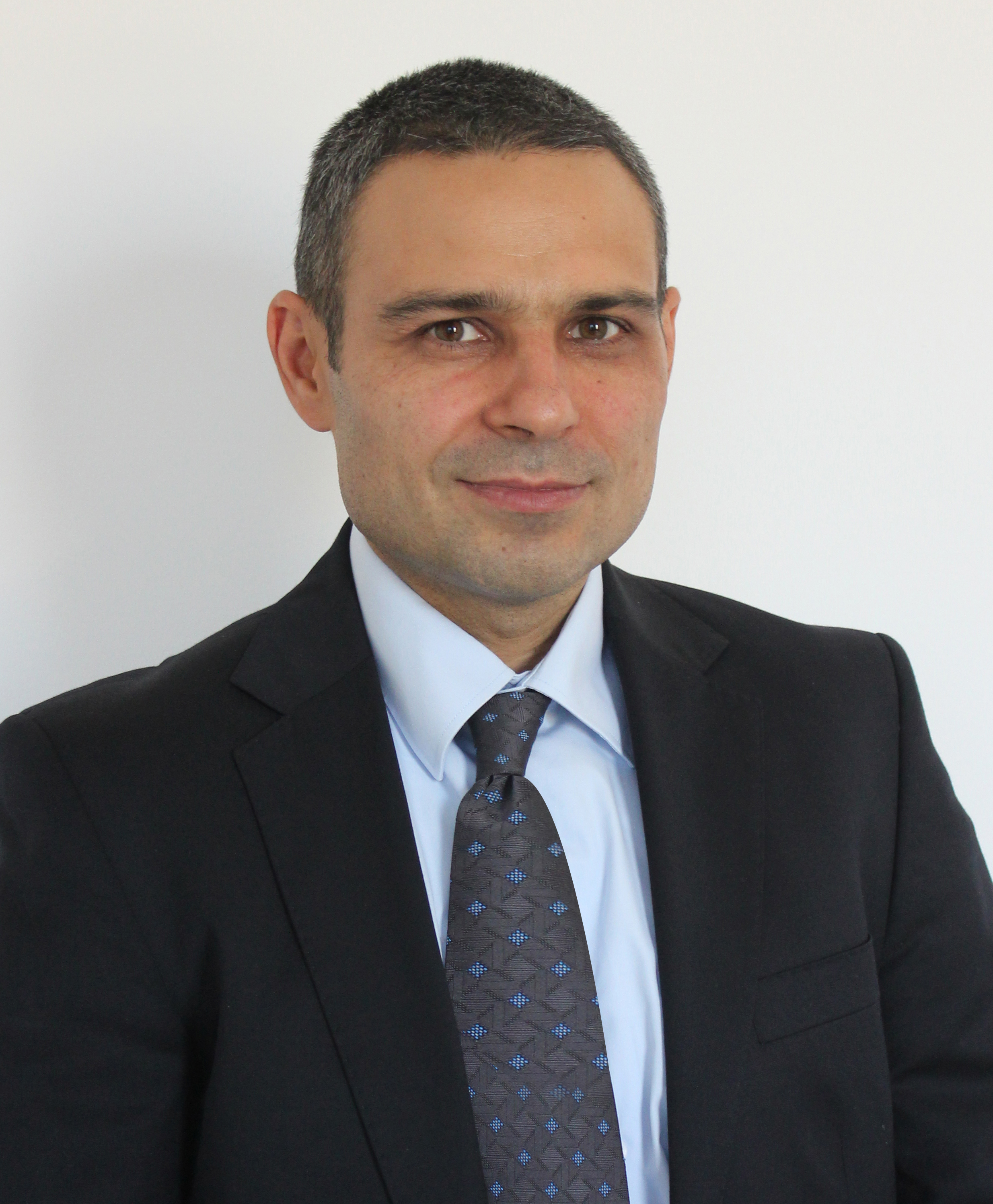 Dr. Alper Sarıkan